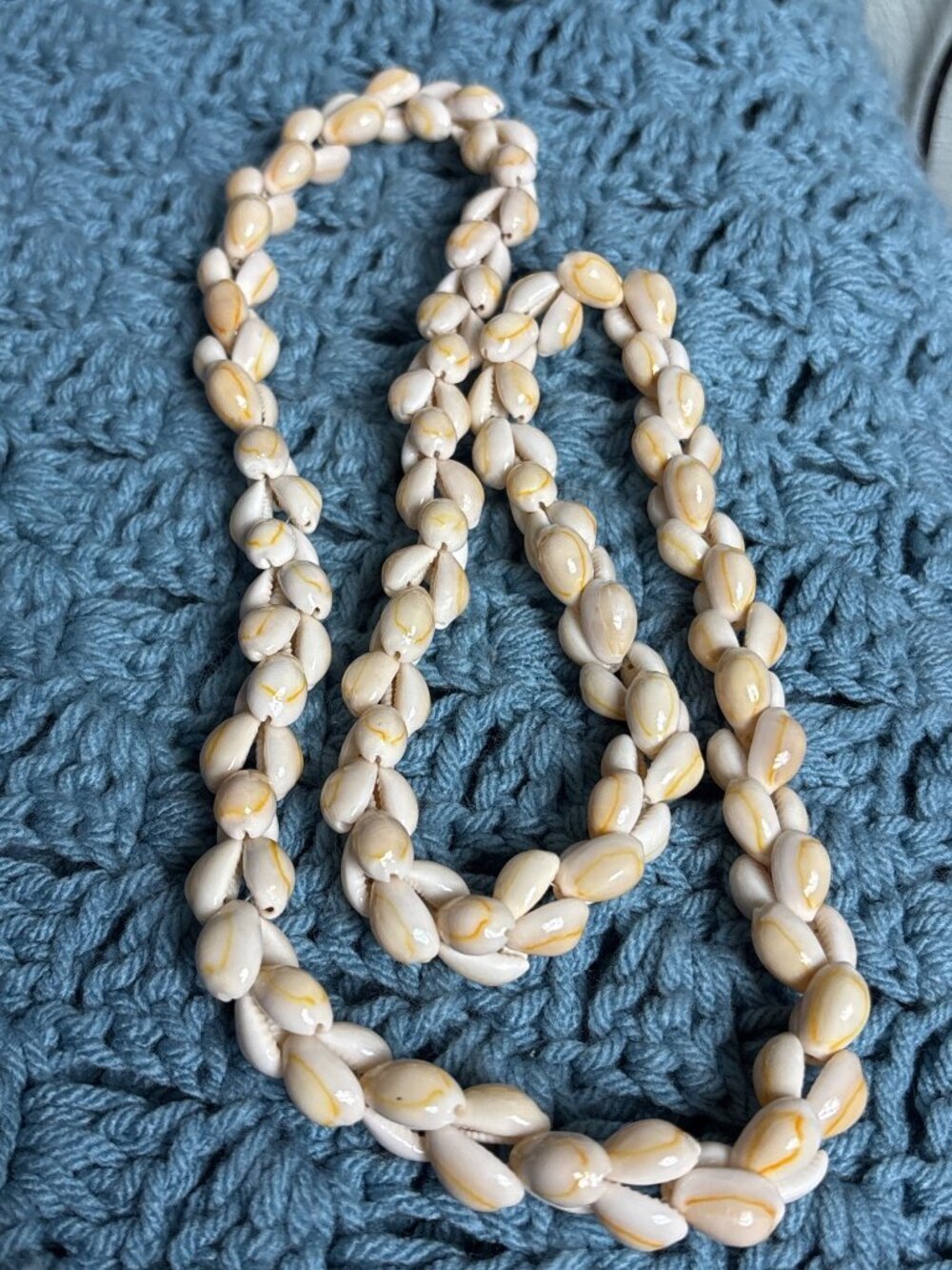 Chunky Shell Beaded Necklace 30 inches Long Beachy Boho Retro Surfer